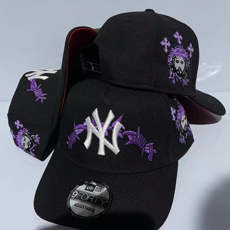 New York Yankees Adjustable Hat