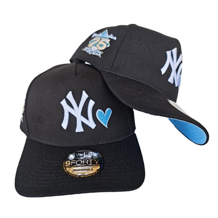 New York Yankees Adjustable Hat